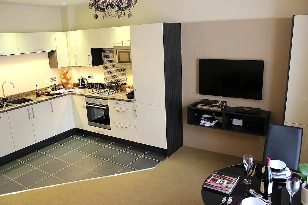 Silversprings - City Centre Apartments With Parking Exeter