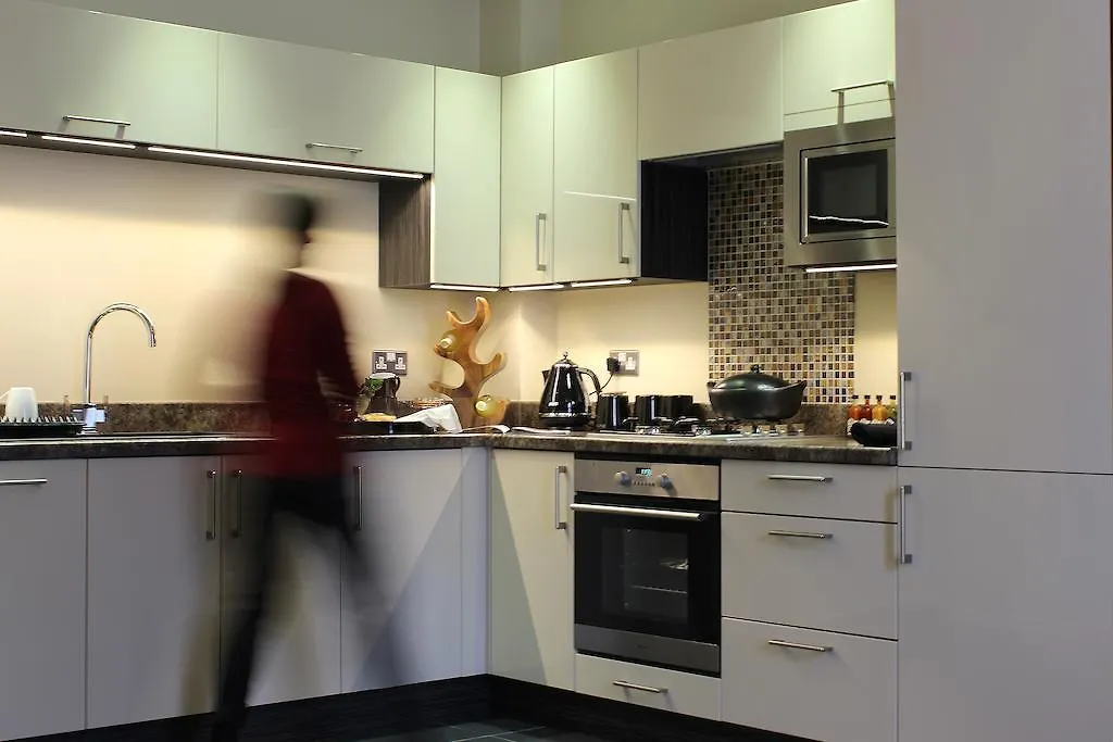 Silversprings - City Centre Apartments With Parking Exeter